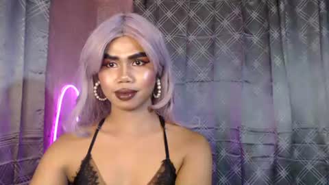 Snapshot of queenpinayebony_xx chatting on 04-25-26, 11:57 queenpinayebony_xx online show from 04-25-26, 11:57