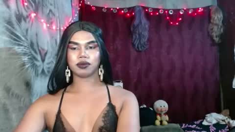 Snapshot of queenpinayebony_xx chatting on 05-01-26, 09:47 queenpinayebony_xx online show from 05-01-26, 09:47