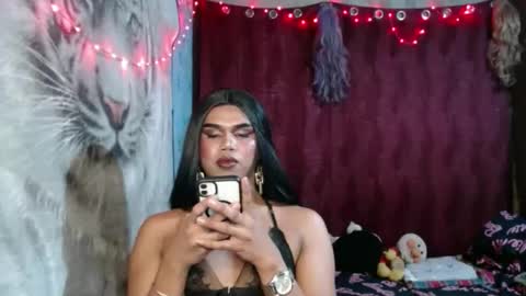 Snapshot of queenpinayebony_xx chatting on 05-10-26, 12:10 queenpinayebony_xx online show from 05-10-26, 12:10