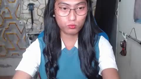 Snapshot of queensteffi chatting on 06-22-26, 08:28 queensteffi online show from 06-22-26, 08:28