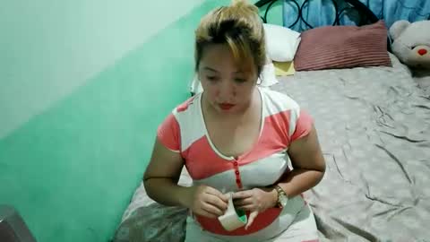 Snapshot of quelly40 chatting on 03-03-26, 11:16 quelly40 online show from 03-03-26, 11:16