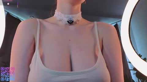 Teri  My favorite vibes 77 101 222 666 online show from 06-12-26, 03:27