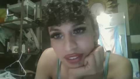 Mia online show from 02-07-26, 07:12