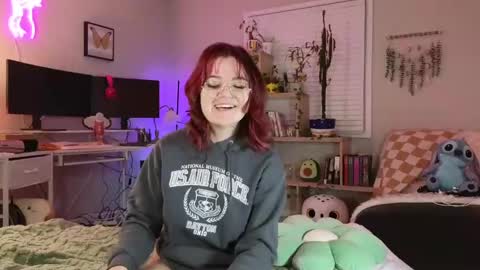 Bri online show from 02-04-25, 01:56