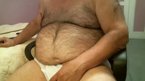 Snapshot of quietnshy2 chatting on 09-17-25, 02:35 quietnshy2 online show from 09-17-25, 02:35