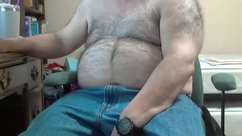 Snapshot of quietnshy2 chatting on 11-26-25, 04:52 quietnshy2 online show from 11-26-25, 04:52