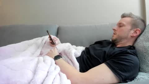 quietstraightcurious online show from 04-19-26, 06:32