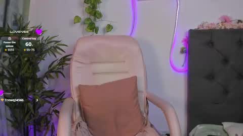    online show from 05-04-26, 09:44