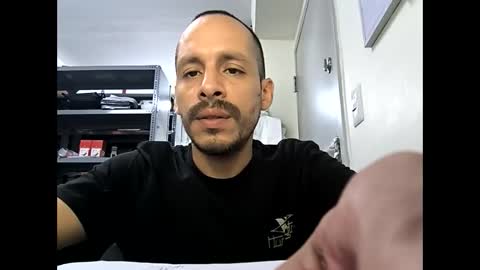 Snapshot of quik32 chatting on 03-11-25, 02:18 quik32 online show from 03-11-25, 02:18