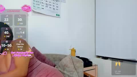 Snapshot of quimeralady chatting on 06-29-26, 03:13 Quimera online show from 06-29-26, 03:13