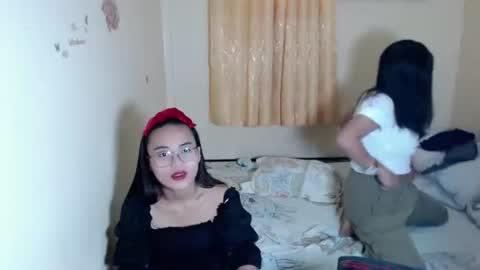 Quinne online show from 11-05-25, 04:01