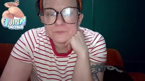 Snapshot of quinnofspades chatting on 11-04-25, 04:00 quinnofspades online show from 11-04-25, 04:00