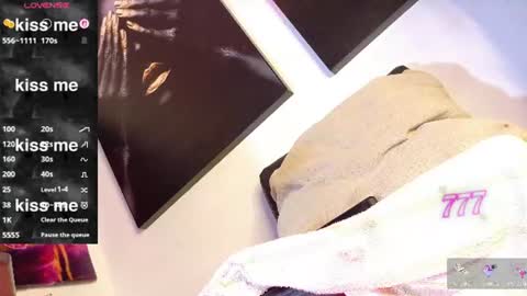 quuen_valery online show from 07-27-26, 10:17