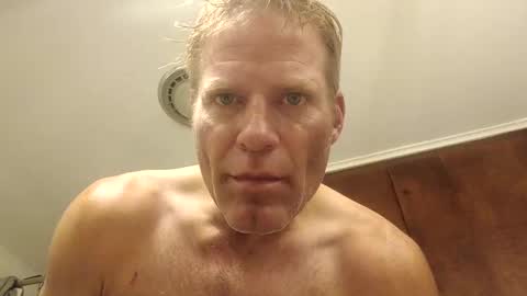 r04233054 online show from 11-18-25, 08:41