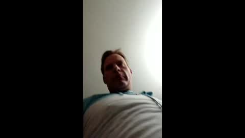 r04233054 online show from 04-19-26, 02:27