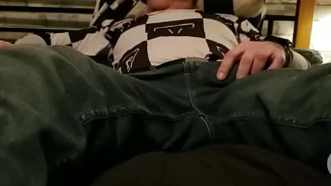 r2424 online show from 03-23-26, 05:11