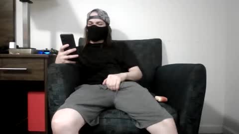 r_monkey583 online show from 12-16-25, 10:48