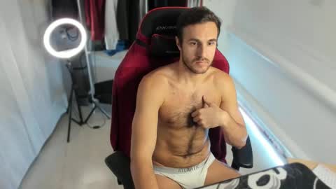 Snapshot of raamos chatting on 10-10-25, 12:48 Nikita online show from 10-10-25, 12:48