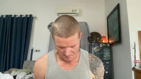 rabbit_eyes69 online show from 01-07-26, 04:48