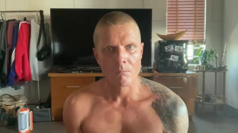 rabbit_eyes69 online show from 06-13-26, 08:01