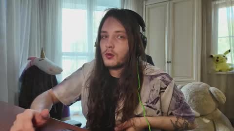 Snapshot of rabbitboyy1 chatting on 10-03-25, 08:44 rabbitboyy online show from 10-03-25, 08:44