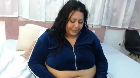 Snapshot of racheel_smith chatting on 09-29-25, 11:26 rachel online show from 09-29-25, 11:26
