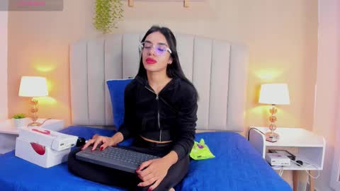 Rachel Donnelly online show from 02-03-26, 03:59