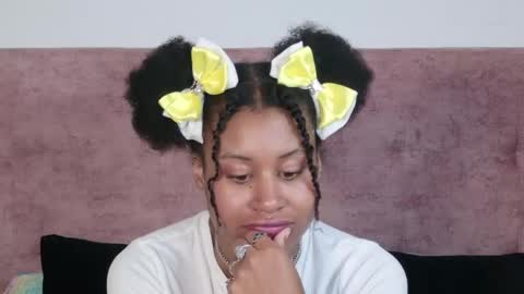 Snapshot of rachelannxd chatting on 05-19-26, 01:39 RachelAnn online show from 05-19-26, 01:39