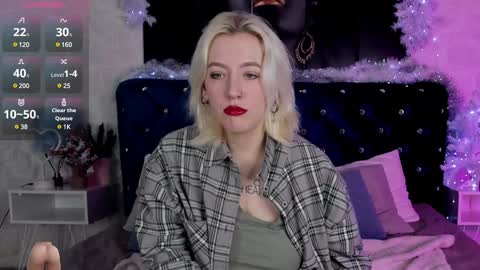 Snapshot of rachelcart chatting on 12-30-24, 03:47 RachelCart online show from 12-30-24, 03:47