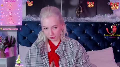 Snapshot of rachelcart chatting on 12-31-24, 12:57 RachelCart online show from 12-31-24, 12:57