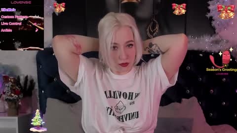 Snapshot of rachelcart chatting on 01-04-25, 03:40 RachelCart online show from 01-04-25, 03:40