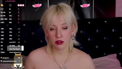 Snapshot of rachelcart chatting on 01-31-25, 07:07 RachelCart online show from 01-31-25, 07:07