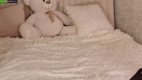 Snapshot of rachelcart chatting on 09-16-25, 03:07 RachelCart online show from 09-16-25, 03:07