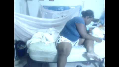 Snapshot of rachelexoticgirl chatting on 10-05-25, 05:39 rachelexoticgirl online show from 10-05-25, 05:39