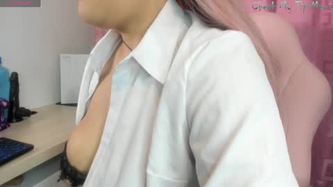 REY online show from 01-26-25, 10:23