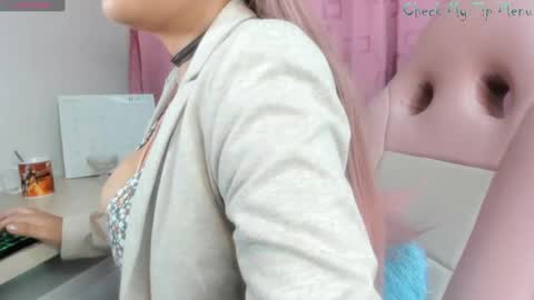 REY online show from 03-10-25, 12:18