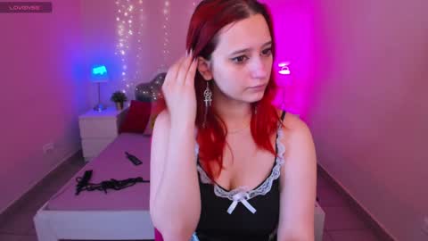 Snapshot of rachelpirce chatting on 02-03-25, 02:03 Rachel online show from 02-03-25, 02:03