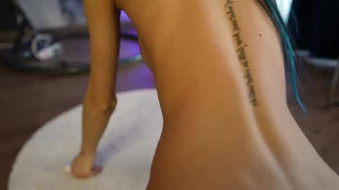 Snapshot of rachelravee chatting on 04-29-26, 04:38 Ann online show from 04-29-26, 04:38