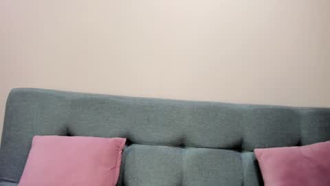 radiant_sapphire online show from 01-18-25, 02:36