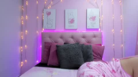 radiant_sapphire online show from 02-01-25, 02:58