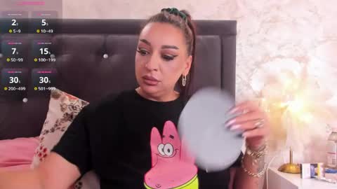 raelledarkstar online show from 05-13-26, 07:39