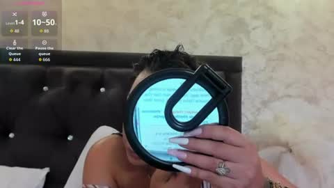 raelledarkstar online show from 06-27-26, 09:36