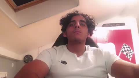 Snapshot of raes69 chatting on 01-05-25, 01:35 raes online show from 01-05-25, 01:35