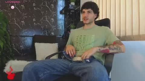 R A F A E L online show from 05-14-26, 08:15