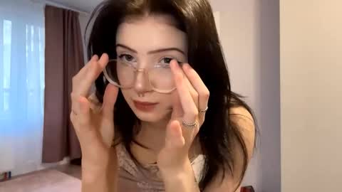 Riya online show from 11-12-25, 10:04