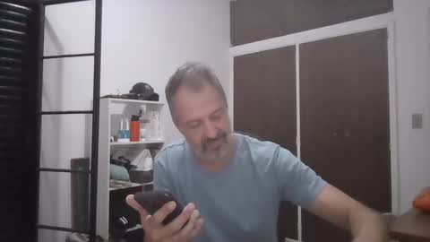 Snapshot of rafaelsel chatting on 10-12-25, 10:31 Big Uncle Jungle online show from 10-12-25, 10:31