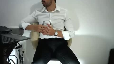 Snapshot of rafaelssk chatting on 04-01-26, 09:21 elenacam online show from 04-01-26, 09:21