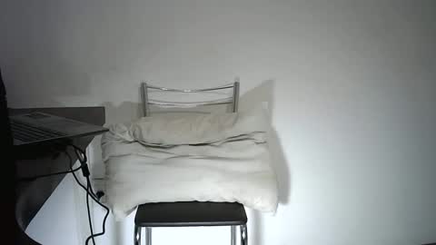Snapshot of rafaelssk chatting on 05-05-26, 03:20 elenacam online show from 05-05-26, 03:20
