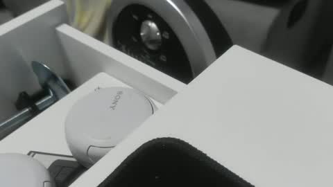 Snapshot of raffaita88 chatting on 03-04-25, 11:32 raffaita88 online show from 03-04-25, 11:32