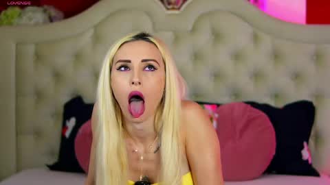 ragazzabellasquirt online show from 06-02-26, 05:20
